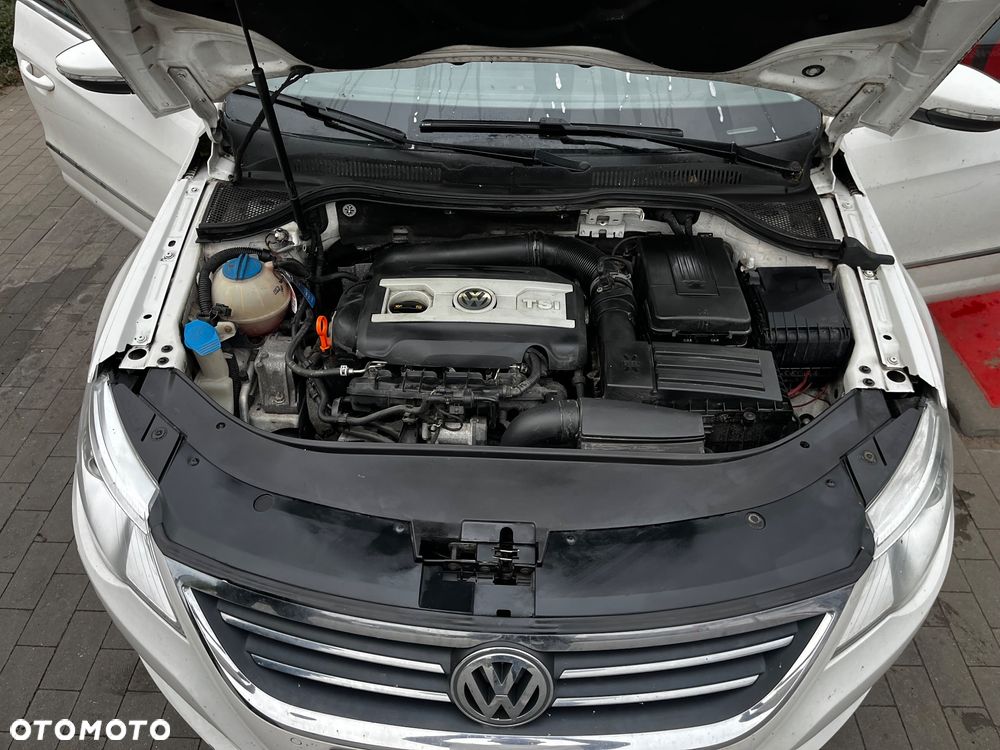 Volkswagen Passat CC 2.0 TSI DSG - 12