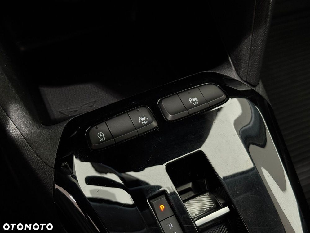 Opel Corsa 1.2 Elegance S&S - 26