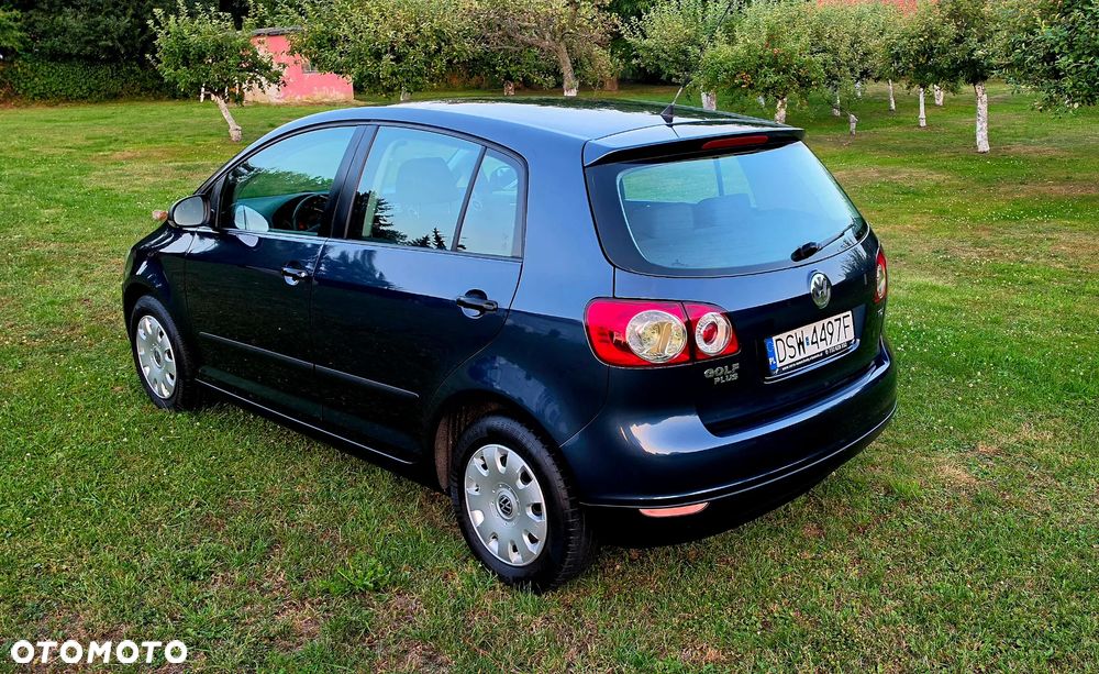 Volkswagen Golf 1.9 TDI DPF Trendline - 3