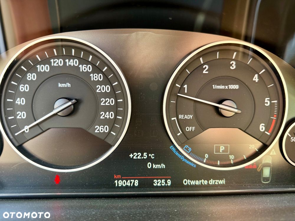 BMW 3GT 320d xDrive Luxury Line - 32