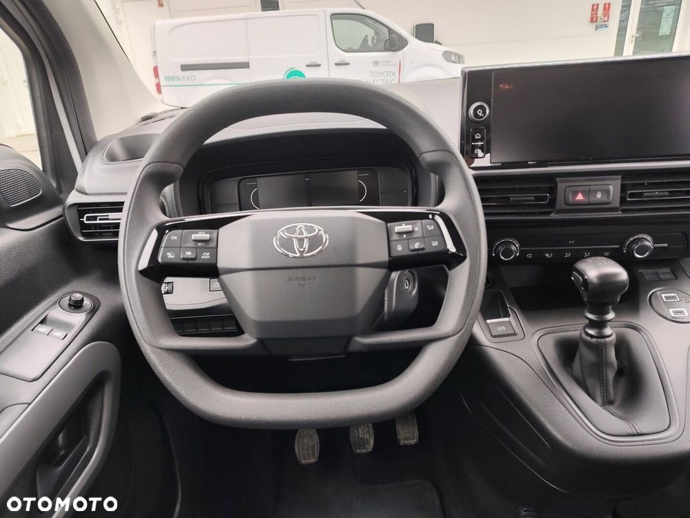 Toyota Proace City Verso 1.5 D-4D Business - 12
