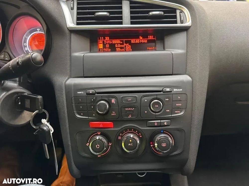 Citroën C4 VTi 95 Attraction - 10