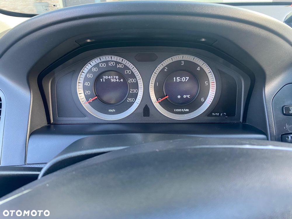 Volvo XC 60 D5 AWD - 16