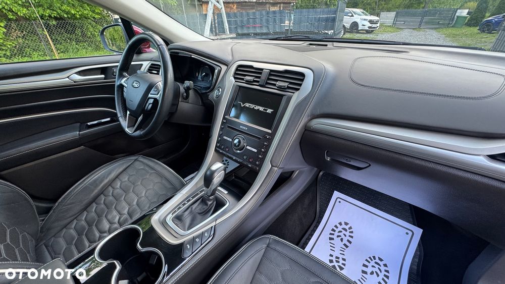 Ford Mondeo Vignale 2.0 Hybrid - 27