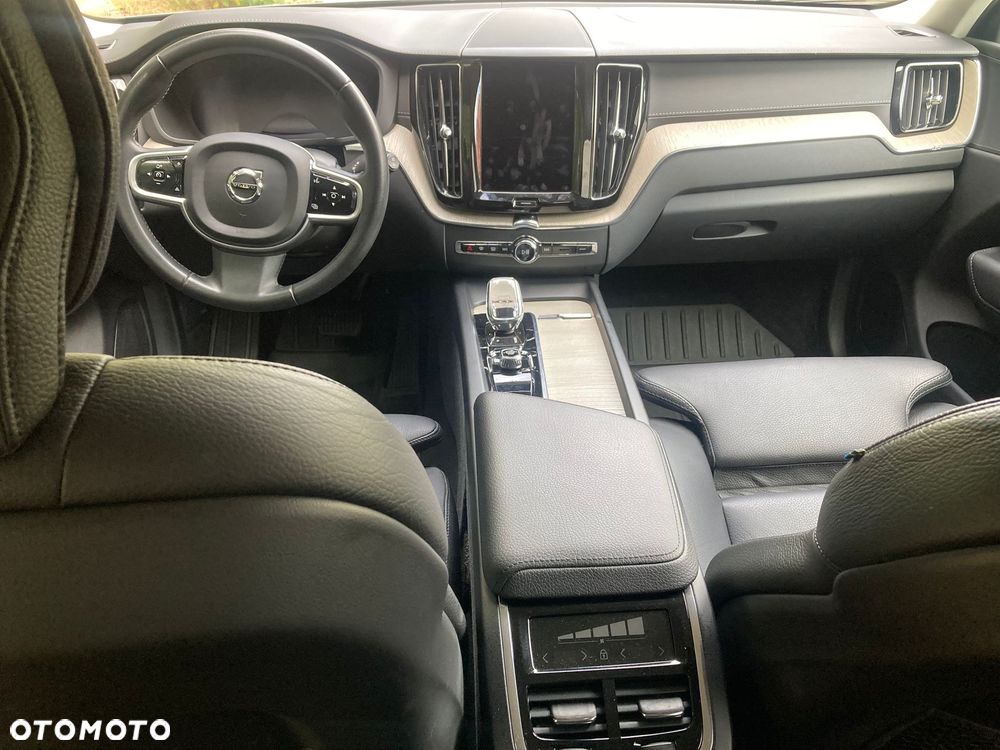 Volvo XC 60 D4 Inscription - 8