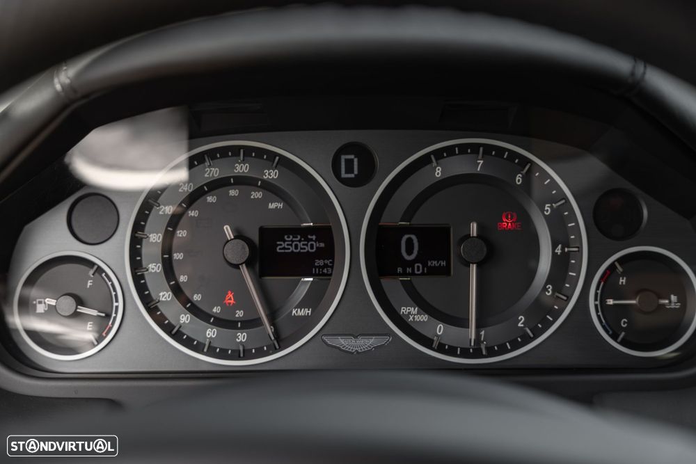 Aston Martin Vantage Coupe V12 S Sportshift 3 - 26