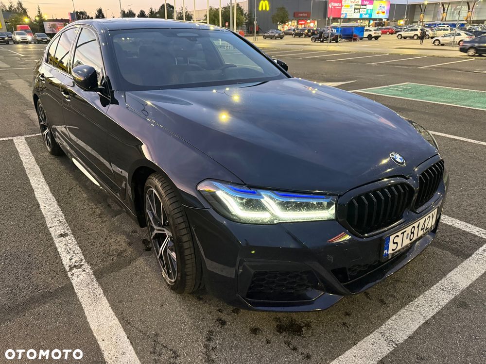 BMW Seria 5 530e xDrive M Sport sport - 9