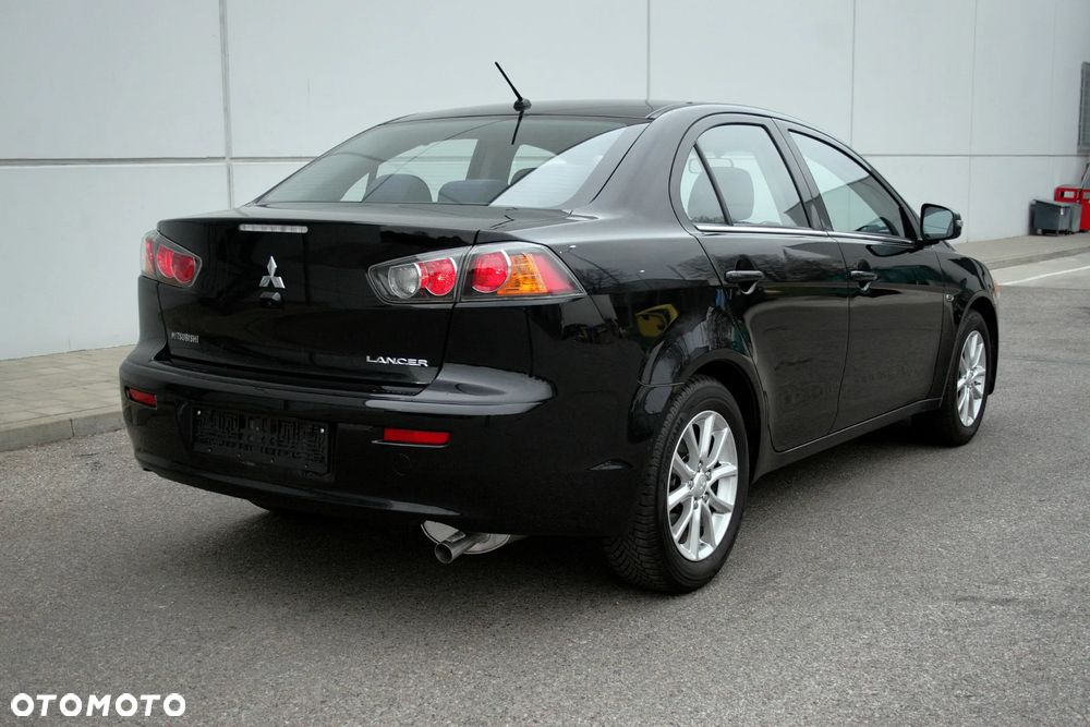 Mitsubishi Lancer - 7