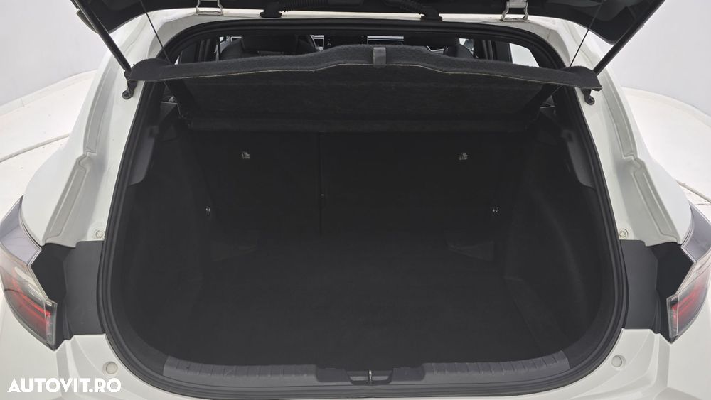 Toyota Corolla 1.8 HSD Business - 25