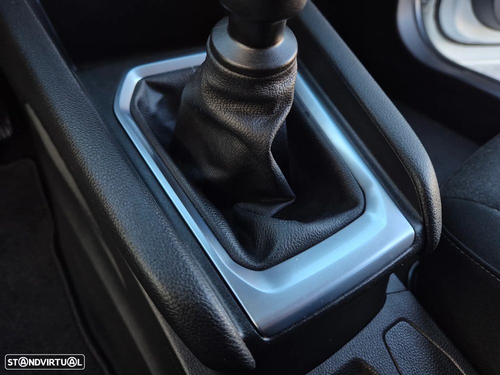 Renault Clio 1.0 TCe Zen Bi-Fuel - 27