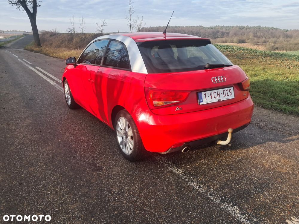Audi A1 3-drzwiowe 1.6 TDI S line edition - 4