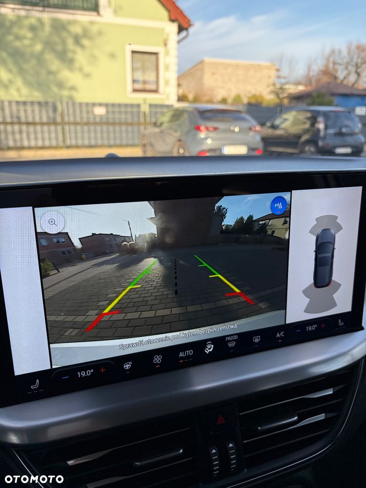 Ford Focus 1.0 EcoBoost mHEV Titanium Style - 20