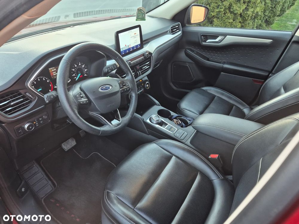 Ford Kuga - 13