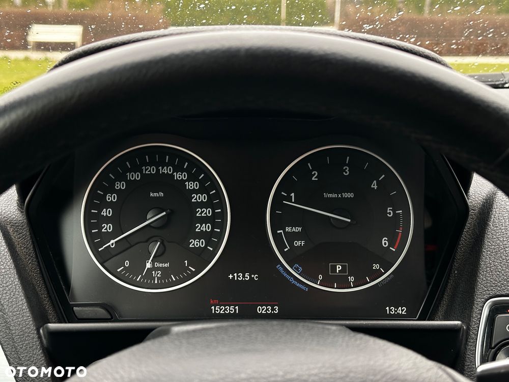 BMW Seria 2 225d Luxury Line - 19