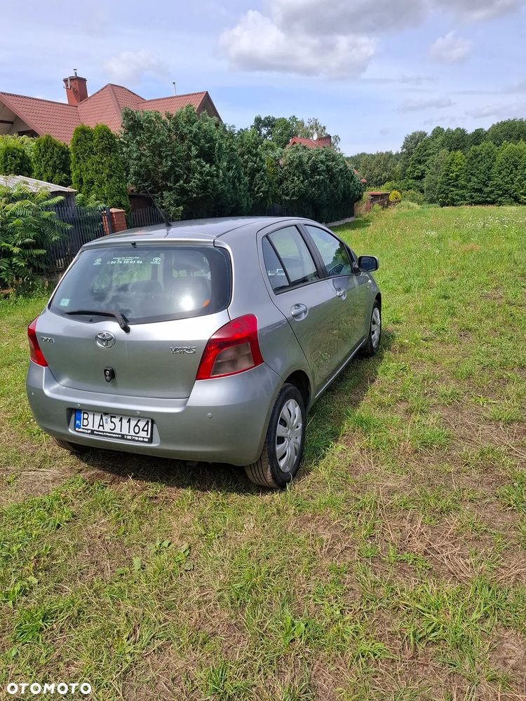 Toyota Yaris 1.4 D-4D Cool - 14
