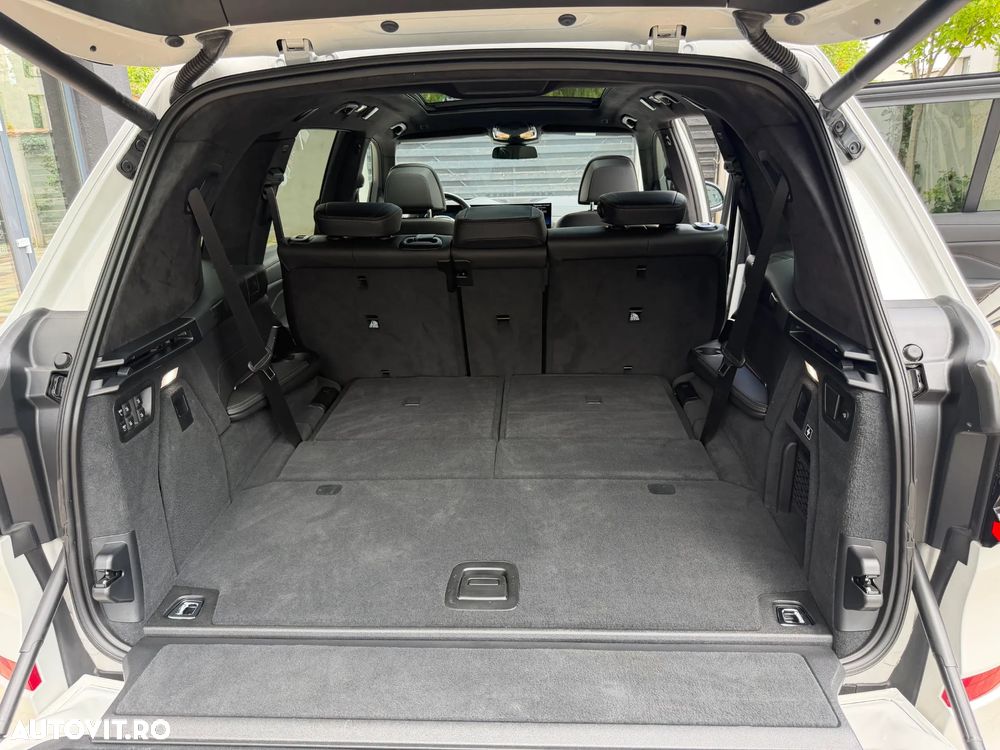BMW X7 xDrive40i AT MHEV - 16
