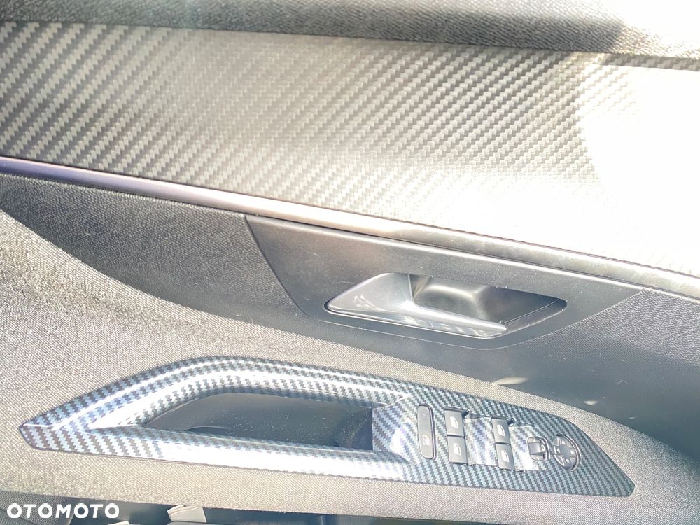 Peugeot 3008 PureTech 130 Stop & Start EAT6 Active - 16