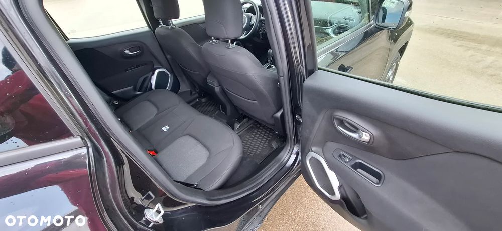 Jeep Renegade 1.4 MultiAir DSG Longitude - 19