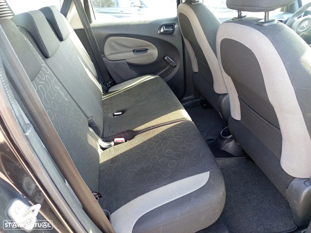 Citroën C3 Picasso 1.6 HDi Confort Airdream - 23