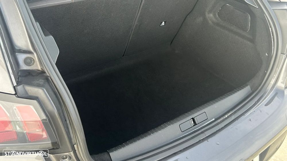 Peugeot 208 1.2 PureTech Active Pack - 15