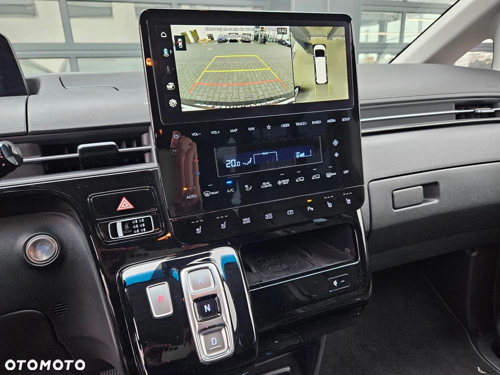 Hyundai Staria 1.6 T-GDI HEV Smart VIP - 21