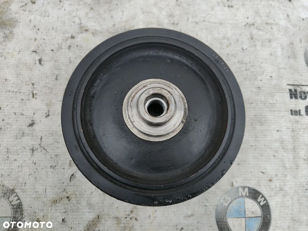 BMW E87 E90 E60 E65 E83 E53 E70 2.0d 3.0d M47 M57 Koło pasowe wału Stan BDB - 5