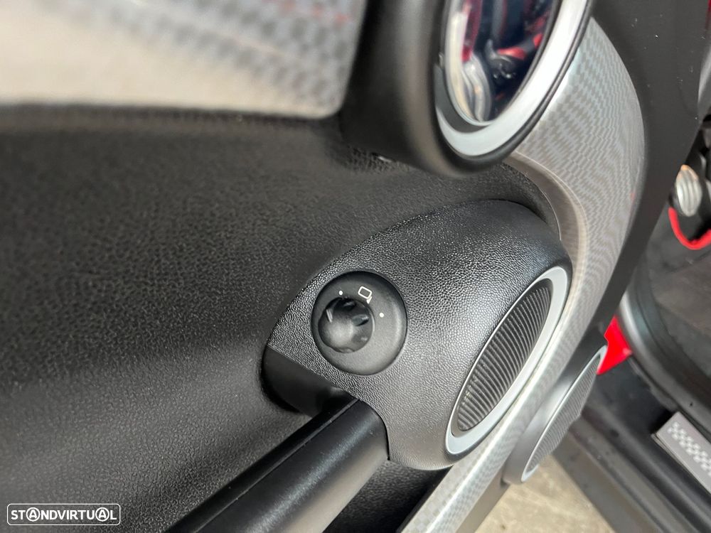 MINI 3 Portas Cooper S - 17