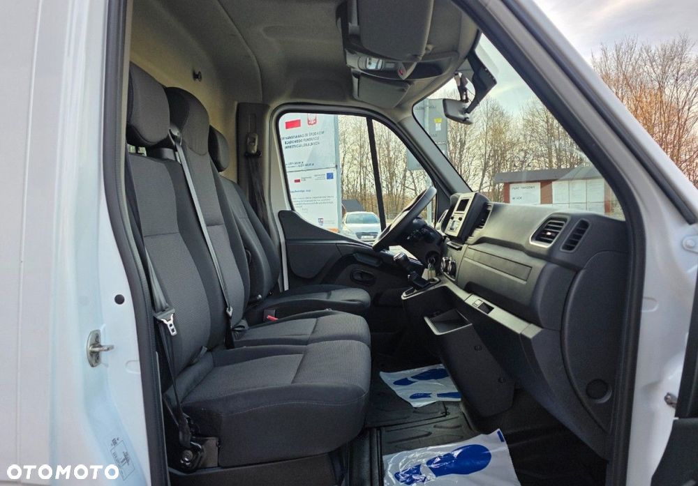 Renault Master - 18