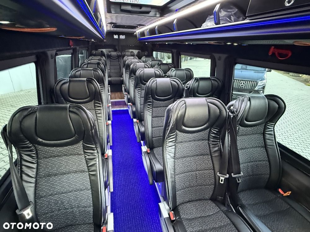 Mercedes-Benz Sprinter 517 Tourist Line - 17