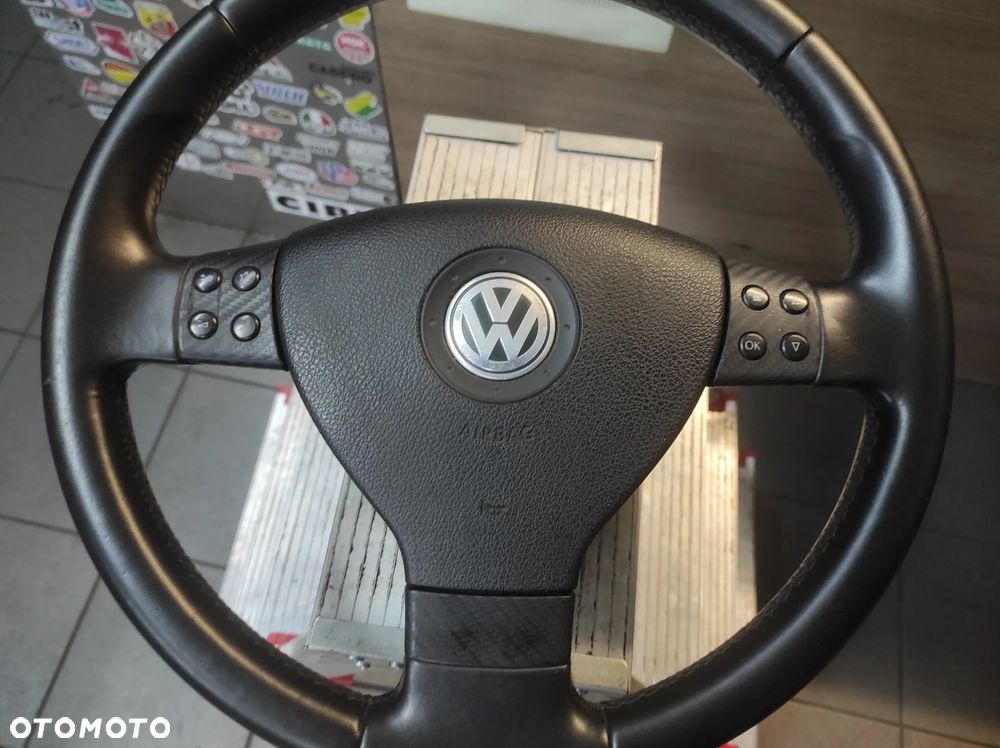 KIEROWNICA 3 RAMIENNA SKÓRA SKÓRZANA MULTIFUNKCJA CARBON VW TIGUAN PASSAT B6 SIROCCO CADDY GOLF 5 TOURAN EOS T5 T6 SHARAN WYSYŁKA !!! - 2
