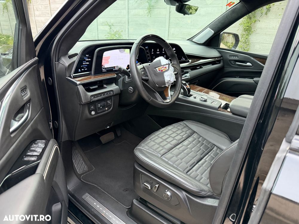 Cadillac Escalade - 9