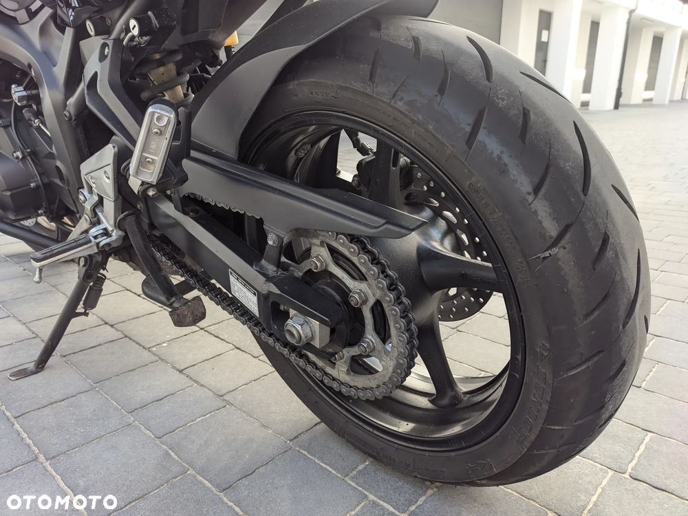 Yamaha FZ6 - 10