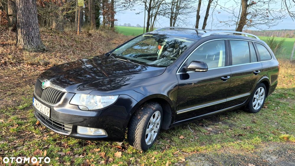 Skoda Superb 2.0 TDI 4x4 DSG Elegance - 3