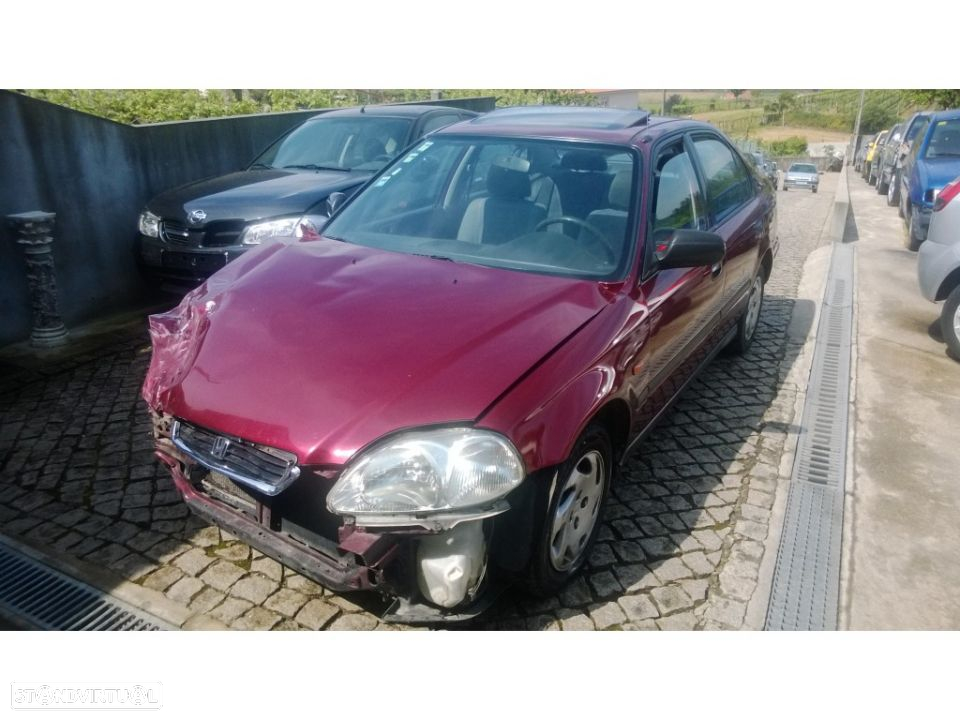 Traseira/Frente/Interior Honda Civic 97 (4 portas ) - 2
