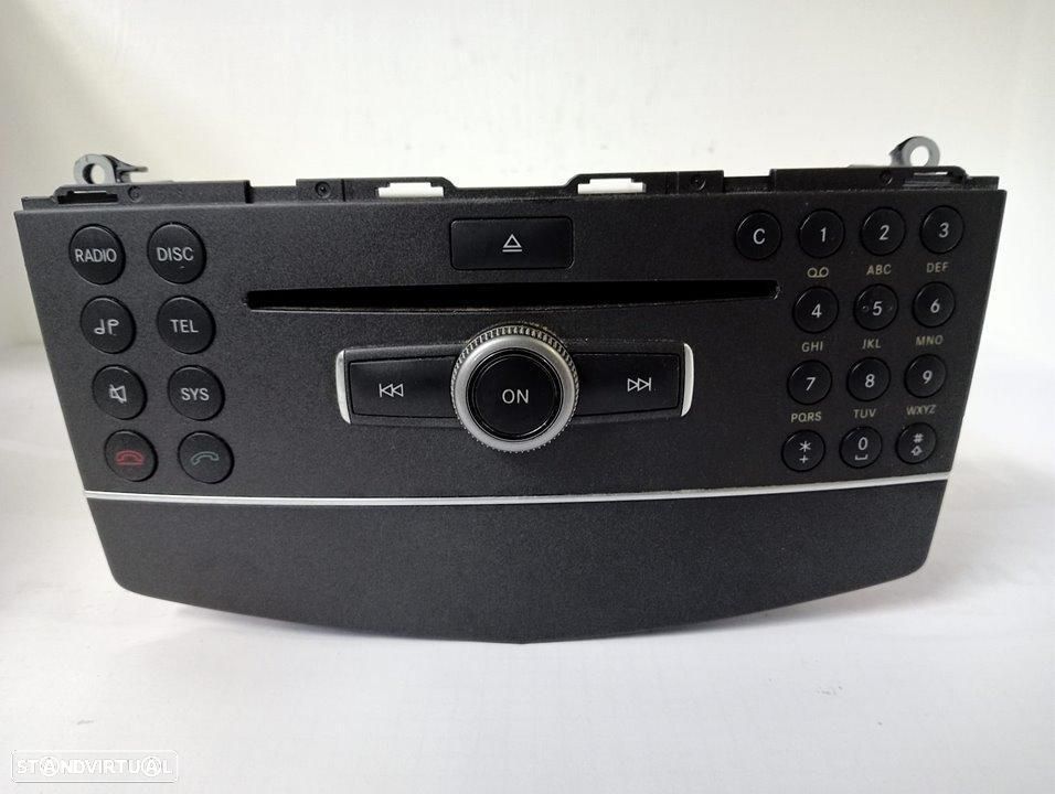 SISTEMA DE ÁUDIO RÁDIO CD MERCEDES-BENZ CLASE C BM 204 BERLINA - 1