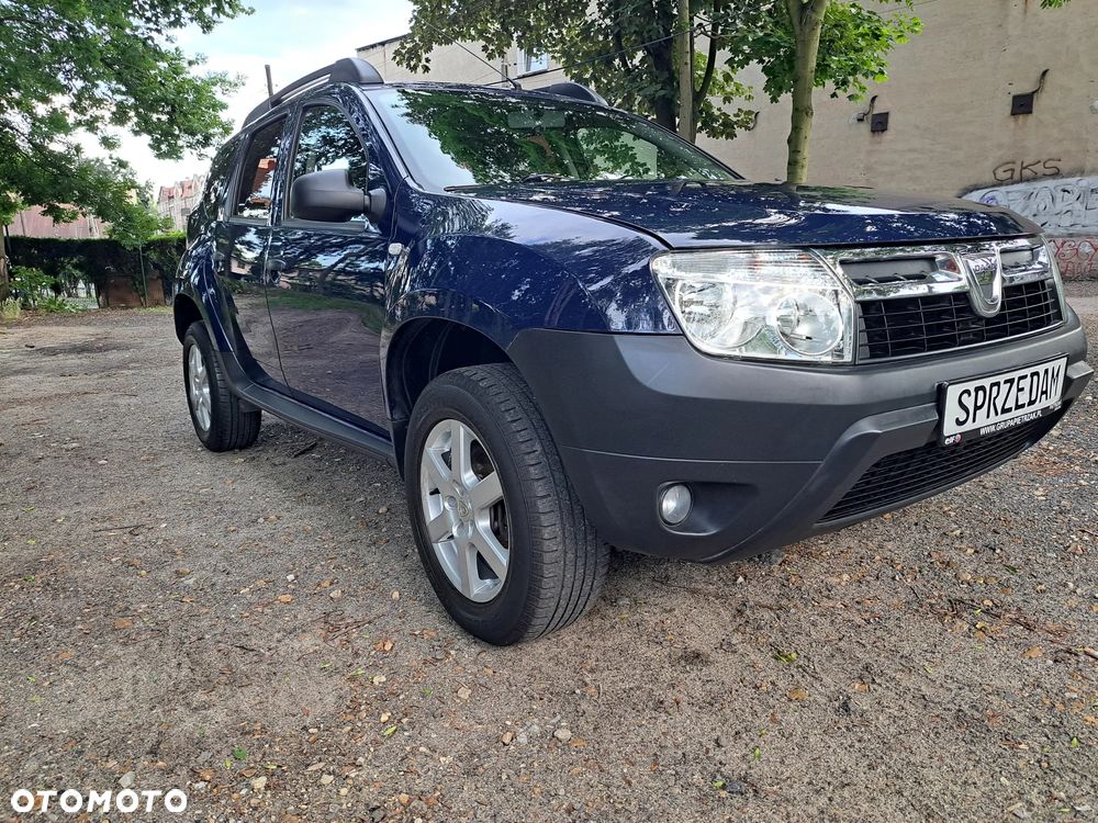 Dacia Duster 1.6 16V 4x2 Essentiel - 1