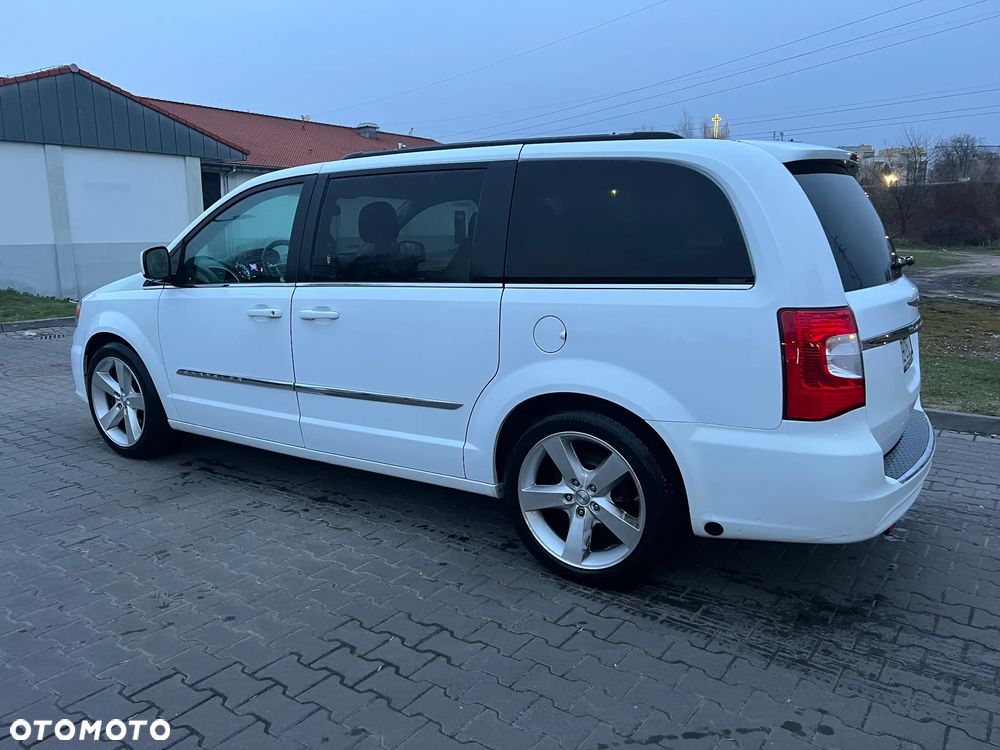 Chrysler Town & Country 3.6 Touring - 3