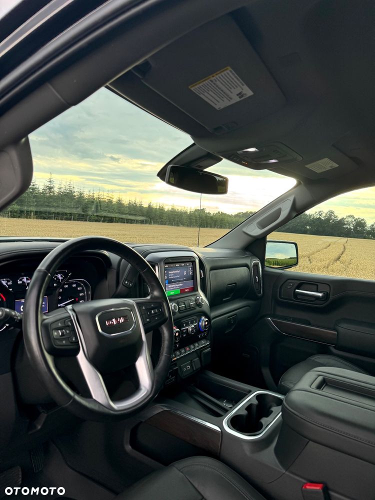 GMC Sierra - 15