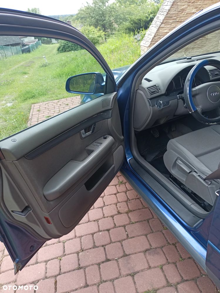 Audi A4 Avant 1.9 TDI - 23