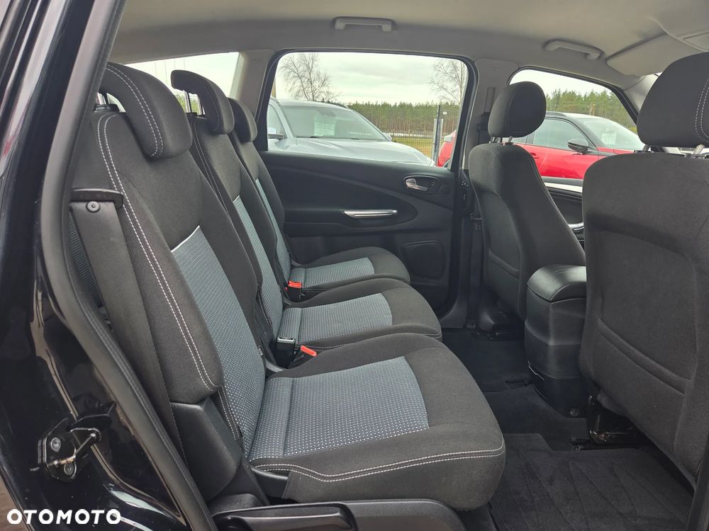 Ford S-Max 2.0 TDCi Ambiente - 13