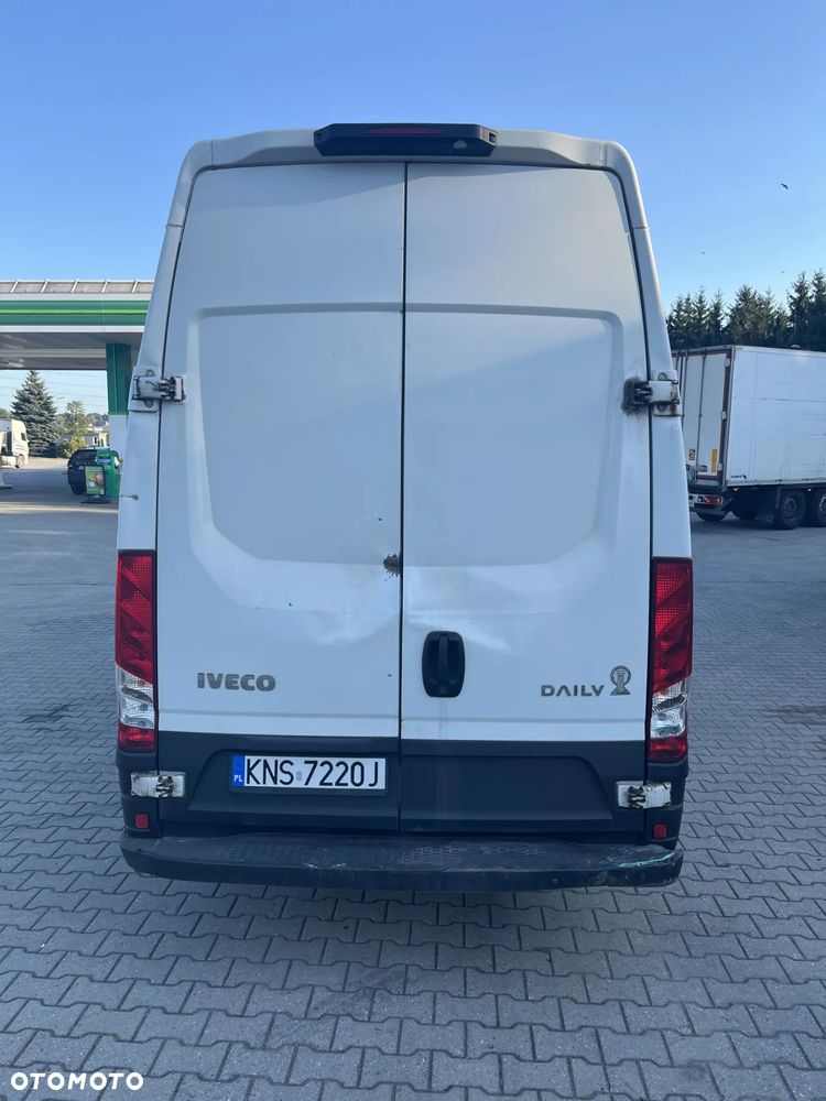Iveco DAILY - 6
