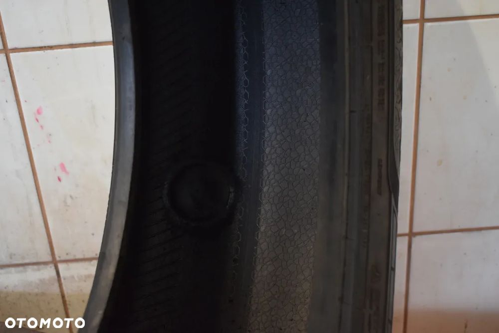 R16C 225/65 Semperit Van-Grip 3 pojedyncza - 9