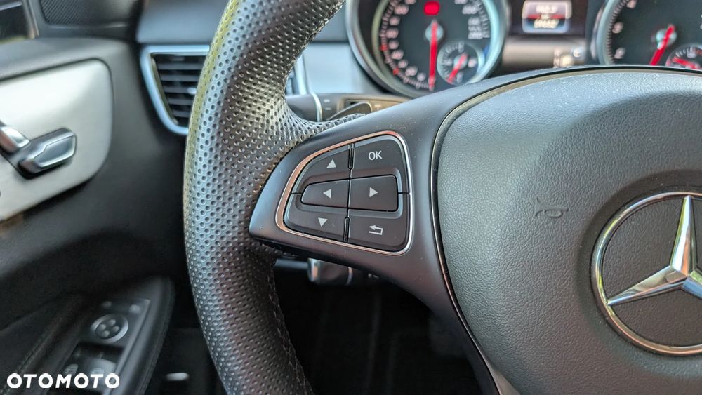 Mercedes-Benz GLE 400 4-Matic 9G-TRONIC - 27