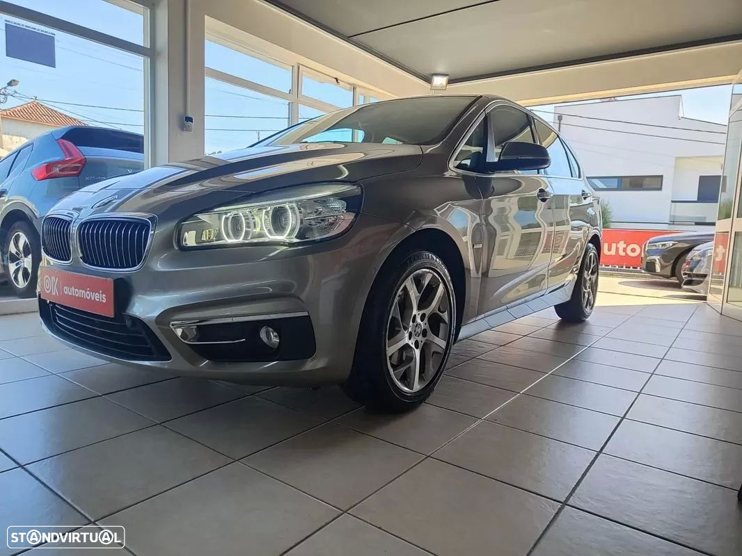 BMW 216 Active Tourer d Line Luxury Auto - 6