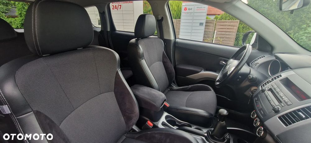 Mitsubishi Outlander 2.0 Intense + 2WD EU5 - 15