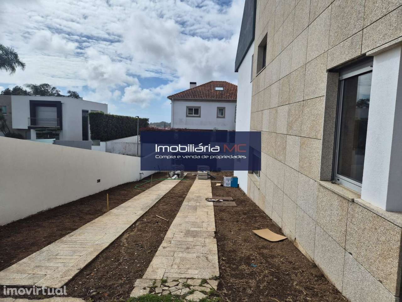 Moradia T3 em Perosinho - Grande imagem: 5/5