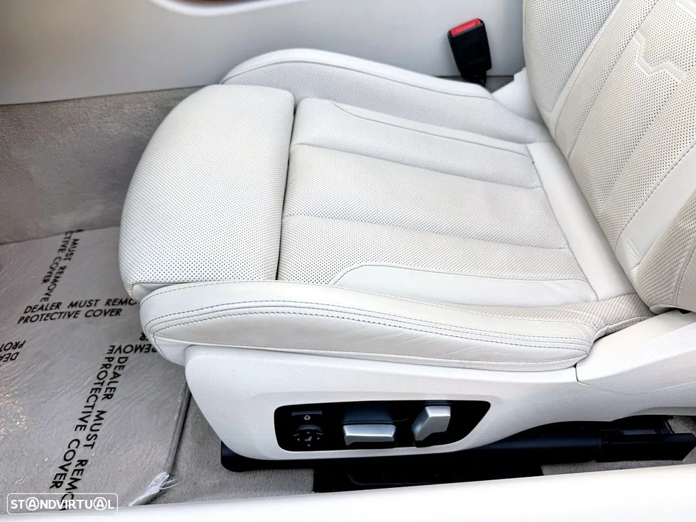 BMW 840 i xDrive - 26