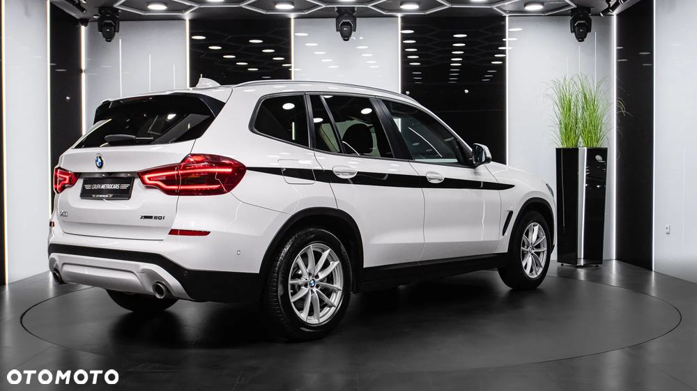 BMW X3 xDrive20i GPF Business Edition - 9