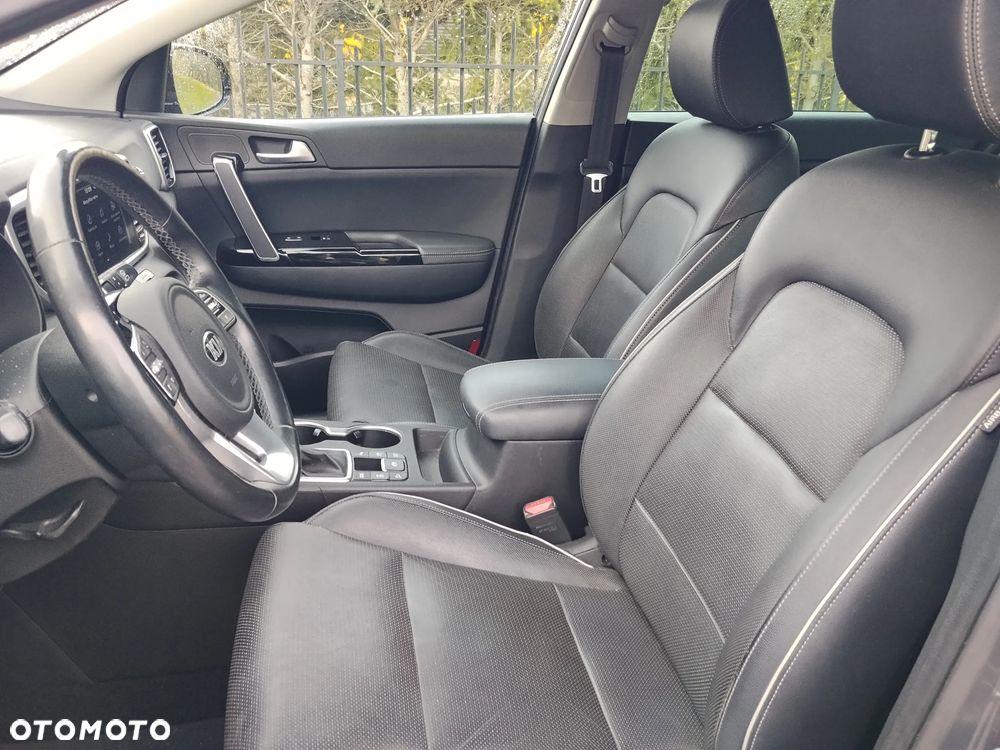 Kia Sportage 2.0 CRDI AWD Eco-Dynamics+ (48V M-H) GT LINE - 15