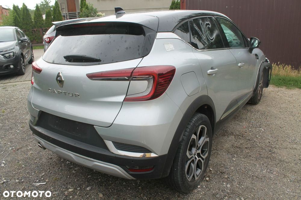 Renault Captur - 4